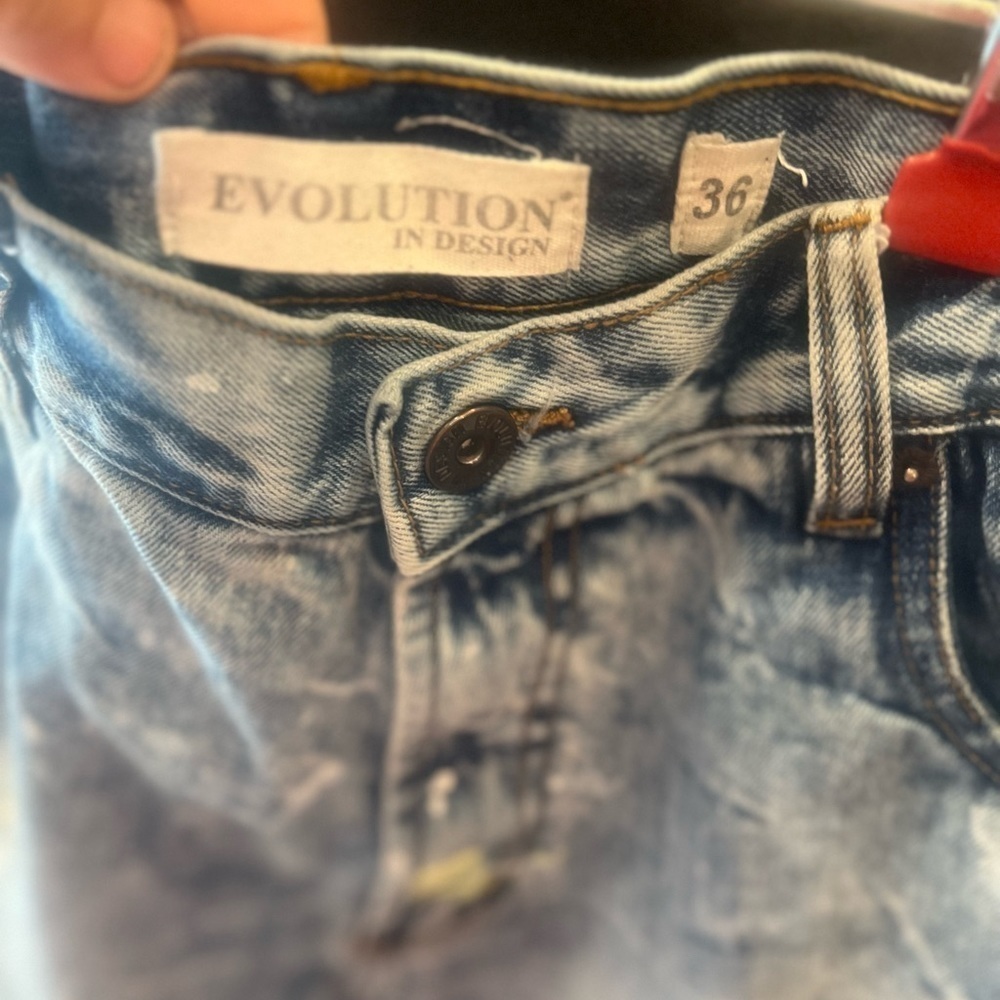 Evolution in Design Jean shorts size 36 in used condition - Picture 4 of 6